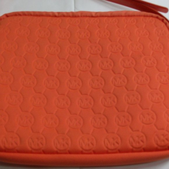Michael Kors Logo Orange Neoprene Shoulder bag - Picture 4 of 10